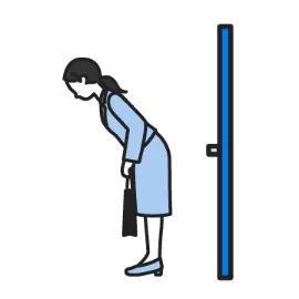 退室する女性のイメージ